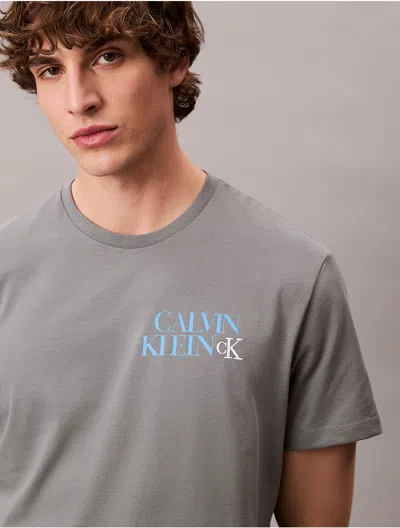 Calvin Klein Jeans Est.1978 Calvin Klein Men's Stacked Ck Logo Easy Tee In Gray