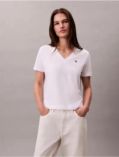 Calvin Klein Jeans Est.1978 Calvin Klein Women's Archive Logo V-neck T-shirt In White