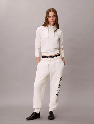 Calvin Klein Jeans Est.1978 Calvin Klein Women's Fleece Logo Graphic Joggers In White