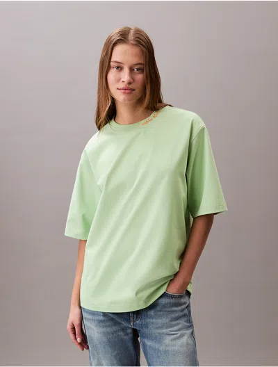 Calvin Klein Jeans Est.1978 Calvin Klein Women's Logo Graphic Neckline Relaxed T-shirt