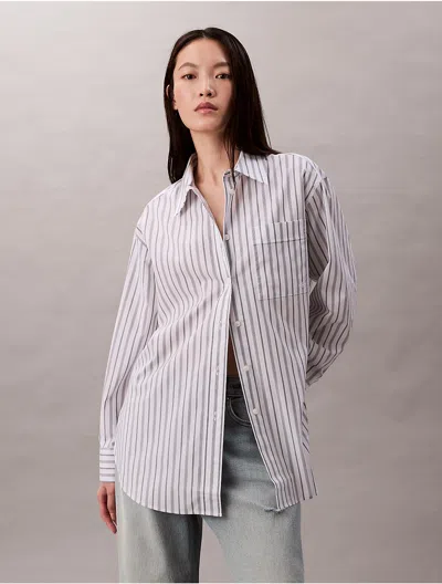 CALVIN KLEIN JEANS EST.1978 CALVIN KLEIN WOMEN'S POPLIN STRIPED RELAXED BUTTON-DOWN SHIRT