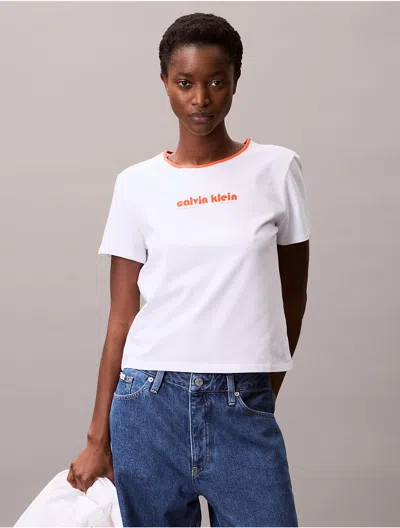 Calvin Klein Jeans Est.1978 Calvin Klein Women's Round Logo Graphic Classic T-shirt In White