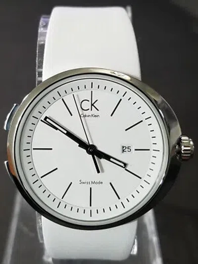Pre-owned Calvin Klein K0h23101 White Dial And Leather Strap Women Brand Watch