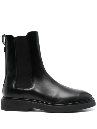 Calvin Klein Leather Chelsea Boots In Schwarz