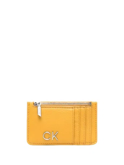 Calvin Klein Leather Logo-lettering Cardholder In Gelb