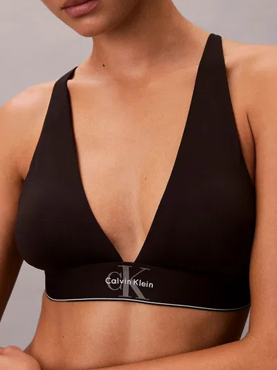 Calvin Klein Lightly Lined Triangle In Black