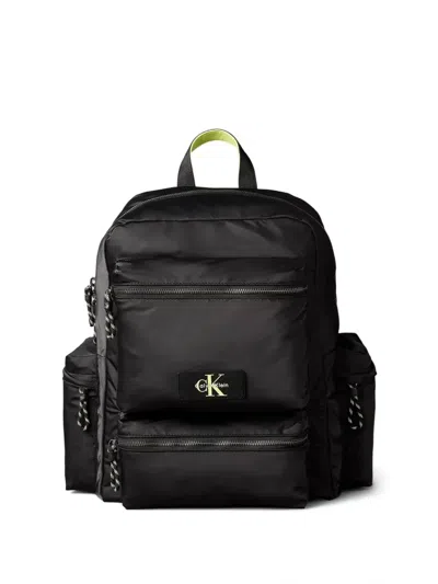 Calvin Klein Logo-plaque Multi-pocket Backpack In Black