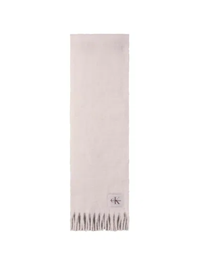 Calvin Klein Logo-patch Fringed Scarf In Pink