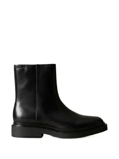 Calvin Klein Logo-plaque Leather Ankle Boots In Black