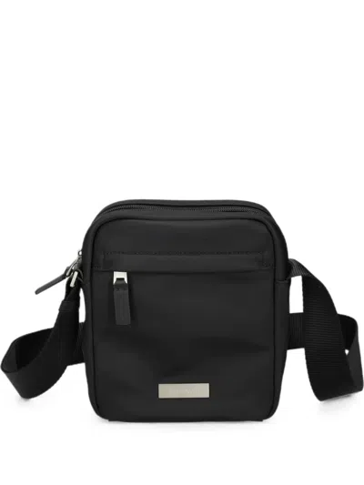 Calvin Klein 로고 장식 숄더 백 In Black
