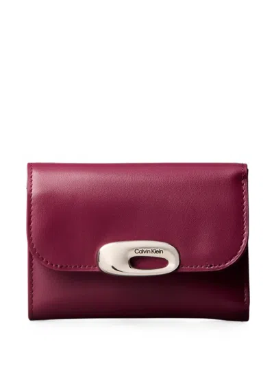 Calvin Klein Logo-plaque Tri-fold Wallet In Red