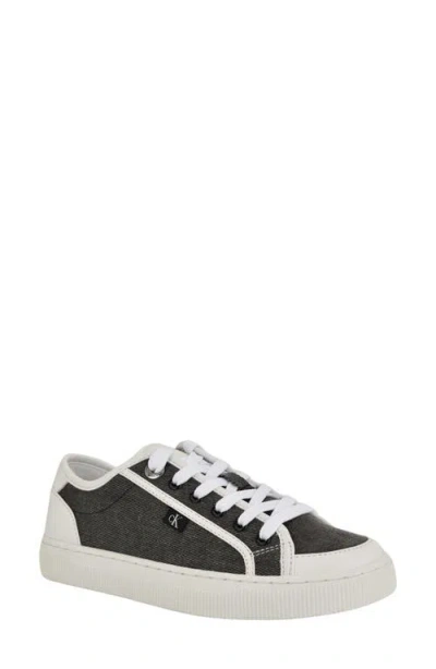 Calvin Klein Lorean Low Top Sneaker In Black