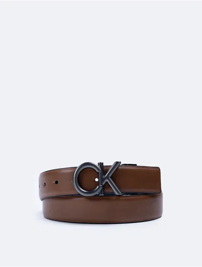 Calvin Klein Men's Ck Logo Plaque Reversible Dress Belt In Tan / Black