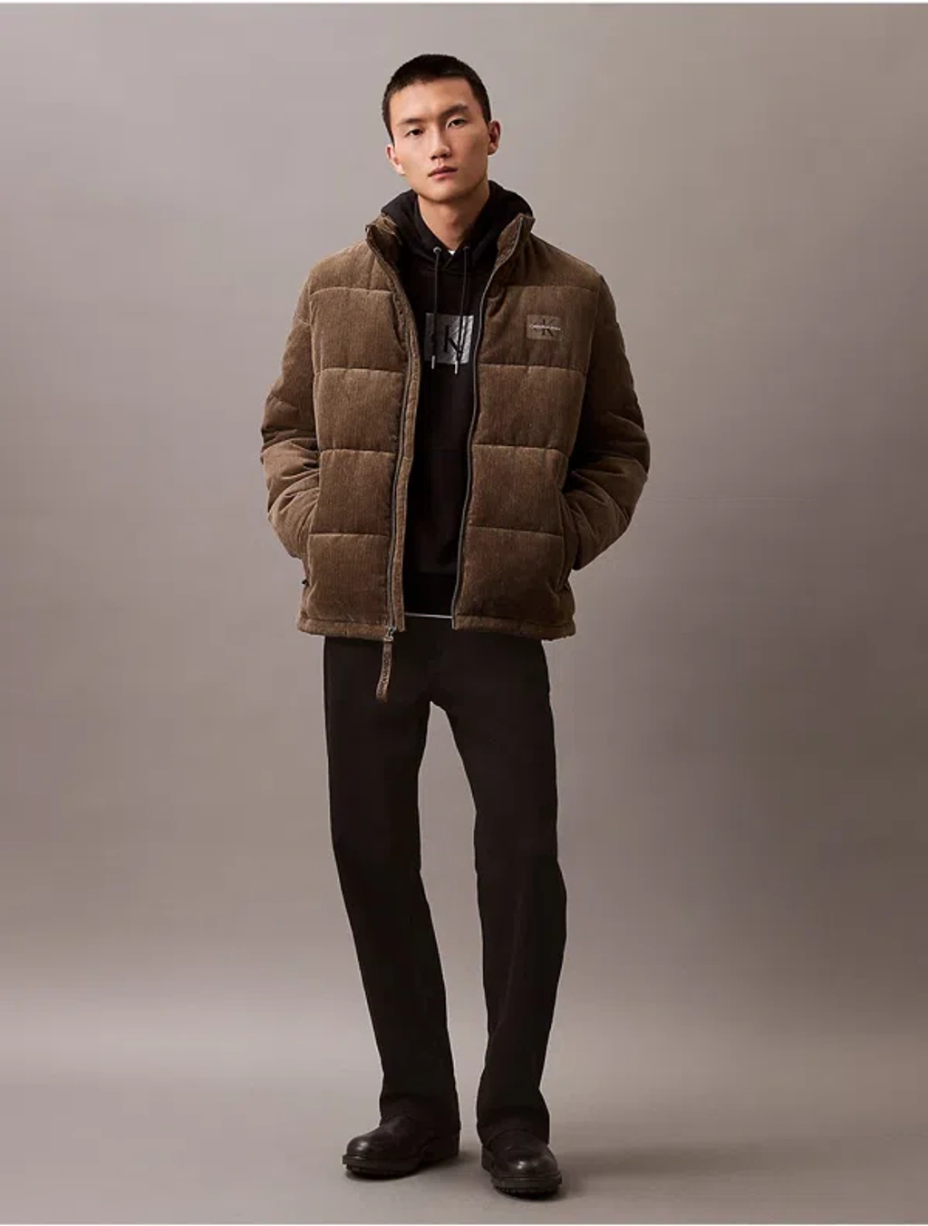 Calvin Klein Men's Corduroy Puffer Jacket In Tarmac ModeSens