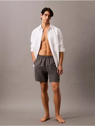 Calvin Klein Men's Core Volley Swim Shorts In Smoked Pearl