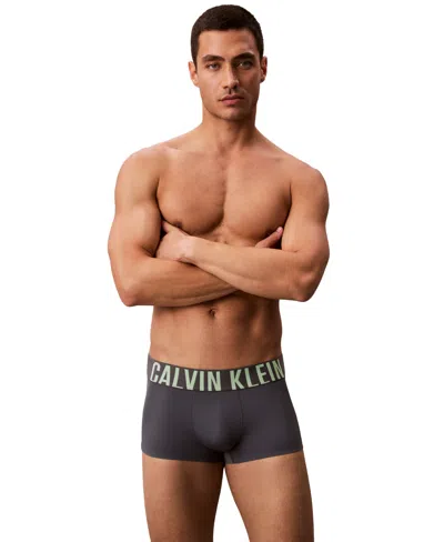 Calvin Klein Men's Intense Power Low-rise Trunks In Gray