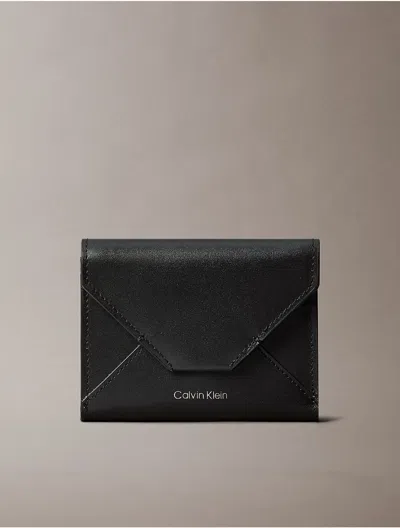 Calvin Klein Men's Leather Envelope Bifold Wallet In Black