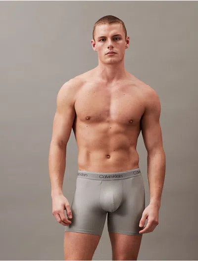 Calvin Klein Men's Micro Stretch Cooling Boxer Brief In Griffin