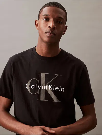 Calvin Klein Men's Monogram Logo Crewneck T-shirt In Black