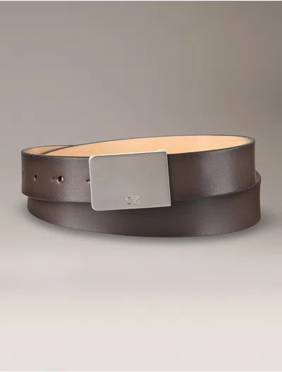 Calvin Klein Men's Smooth Plaque Belt In Brown