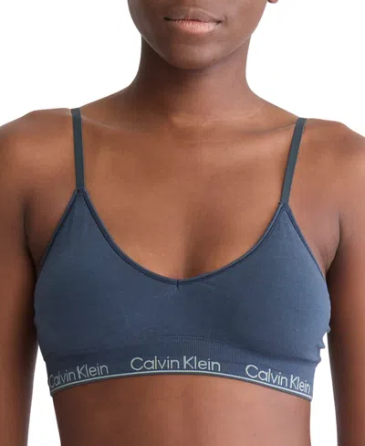 Calvin Klein Modern Seamless Naturals Lightly Lined Triangle Bralette Qf7093 In Ink