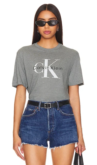 Calvin Klein Mono Logo Tee In 中麻灰色