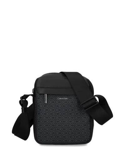 Calvin Klein Must Cross Body Bag