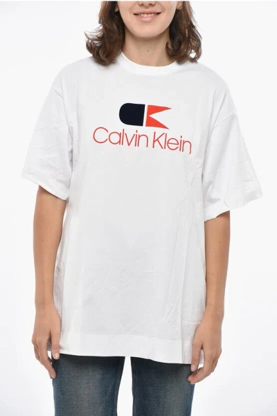 CALVIN KLEIN OVERSIZED FIT CREW-NECK T-SHIRT WITH PRINTED LOGO
