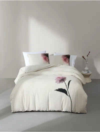 Calvin Klein Peony Duvet Cover Set In White