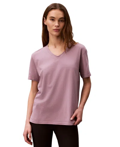 Calvin Klein Performance Women's Classic-fit V-neck T-shirt