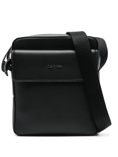 Calvin Klein Reporter Messenger Bag In Black