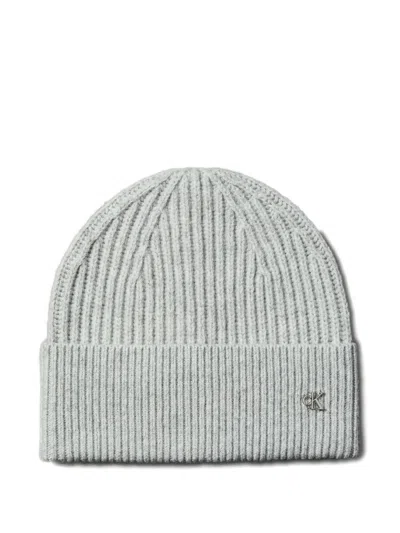 Calvin Klein Ribbed Logo Beanie In Blue
