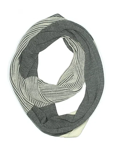 Pre-owned Calvin Klein Scarf In Gray