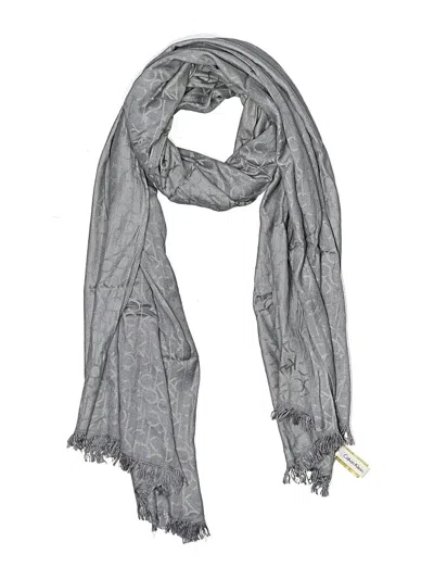 Pre-owned Calvin Klein Scarf In Gray