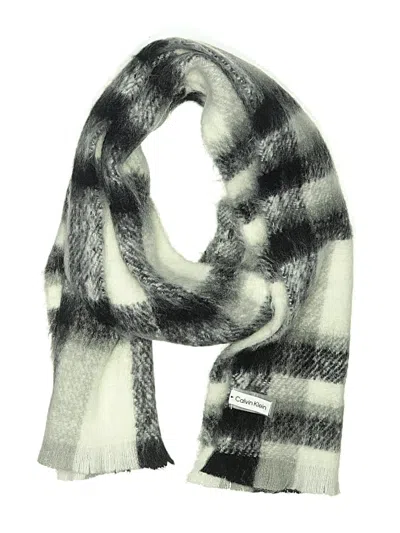 Pre-owned Calvin Klein Scarf In Gray