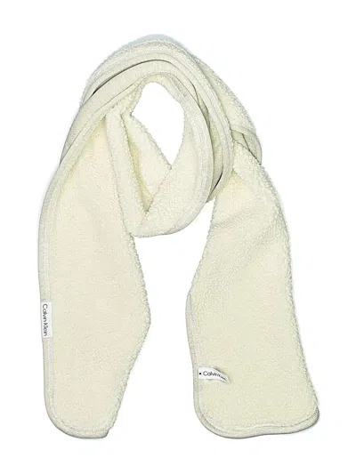 Pre-owned Calvin Klein Scarf In Ivory