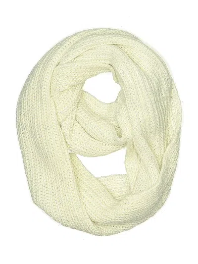 Pre-owned Calvin Klein Scarf In White