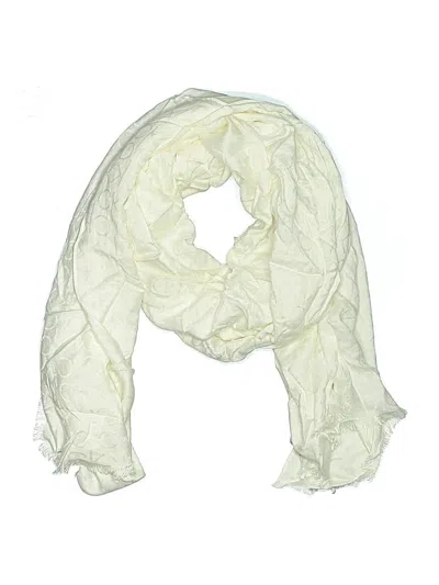 Pre-owned Calvin Klein Scarf In White