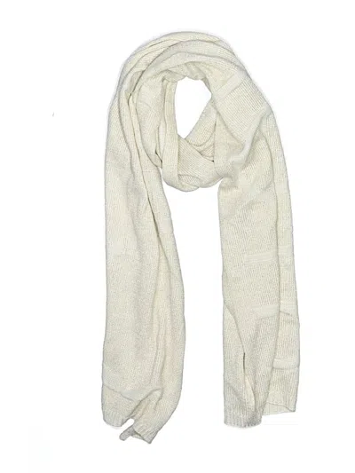 Pre-owned Calvin Klein Scarf In White