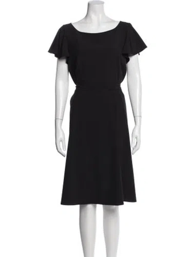 Pre-owned Calvin Klein Scoop Neck Knee-length Dress In Black