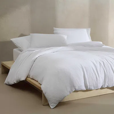 Calvin Klein Seersucker 3 Piece Comforter Set, King In White