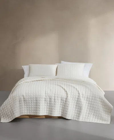Calvin Klein Signature Solid 3-pc. Quilt Set, King In White