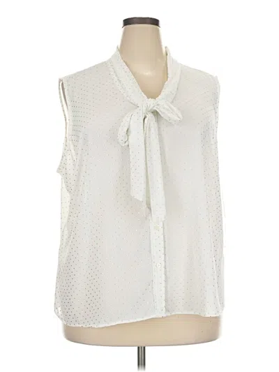 Pre-owned Calvin Klein Sleeveless Blouse In Ivory