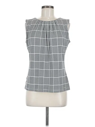 Pre-owned Calvin Klein Sleeveless T-shirt In Gray