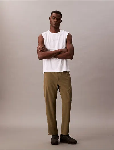 Calvin Klein Sport Calvin Klein Men's Modern Sport Woven Pants