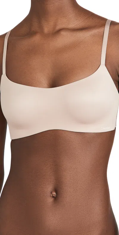 Calvin Klein Underwear Calvin Klein Liquid Touch Lightly Lined Bralette In Honey Almond 200