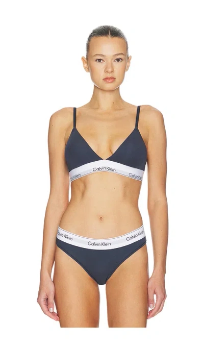 Calvin Klein Underwear Lightly Lined Triangle Bra In Blue