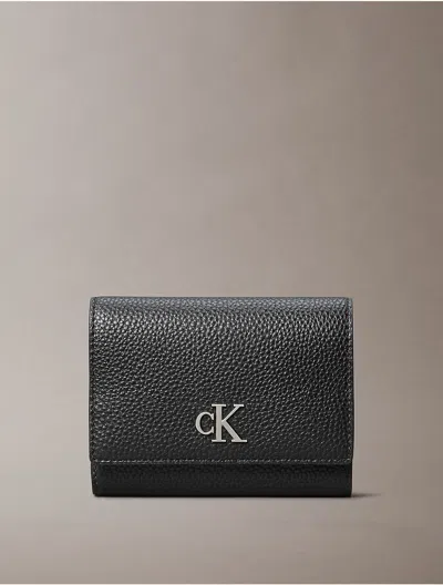 Calvin Klein Women's Archive Hardware Trifold Wallet