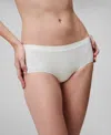 Calvin Klein Bonded Flex Seamless Boyshorts In Glass Yellow
