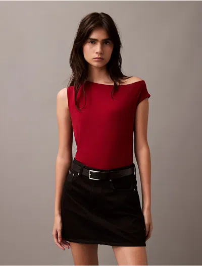 Calvin Klein Women's Crepe Jersey Asymmetric T-shirt In Winery